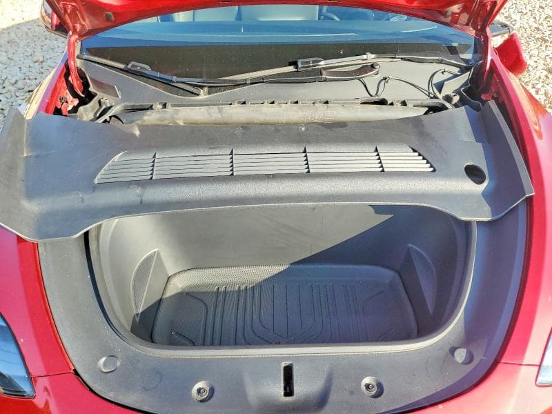 2025 TESLA MODEL Y 11