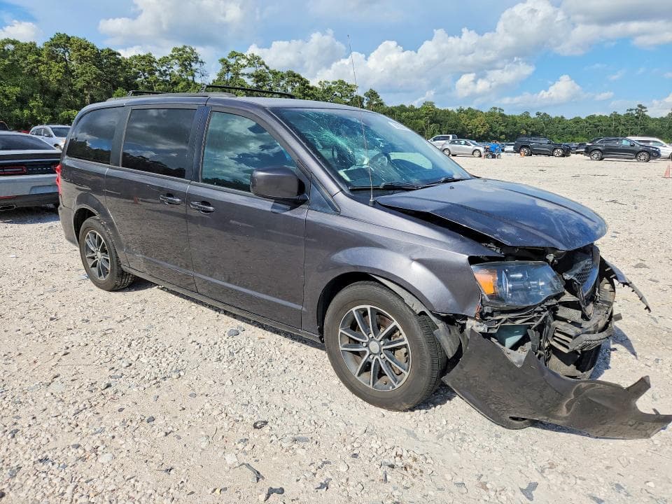 2018 DODGE GRAND CARAVAN GT 4
