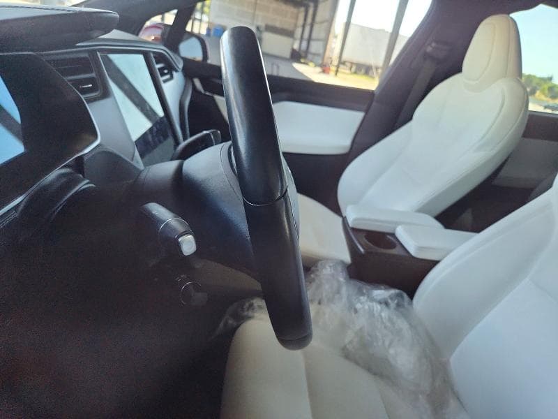 2020 TESLA MODEL X 9