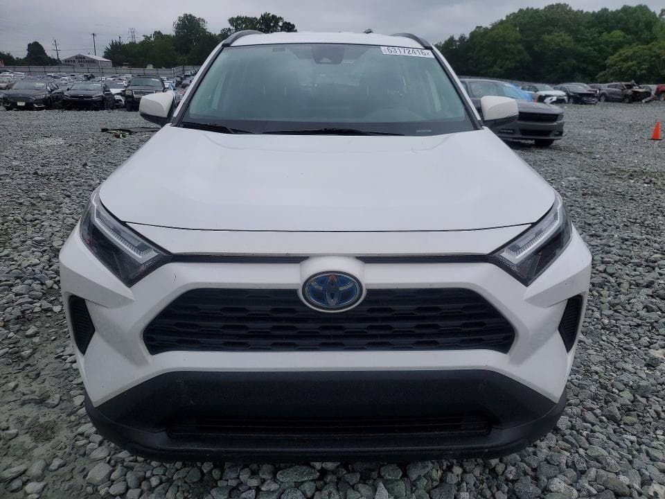 2024 TOYOTA RAV4 HYBRID XLE 5