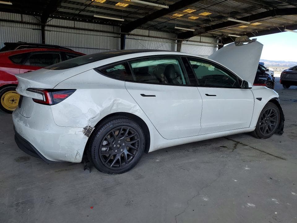 2024 TESLA MODEL 3 3