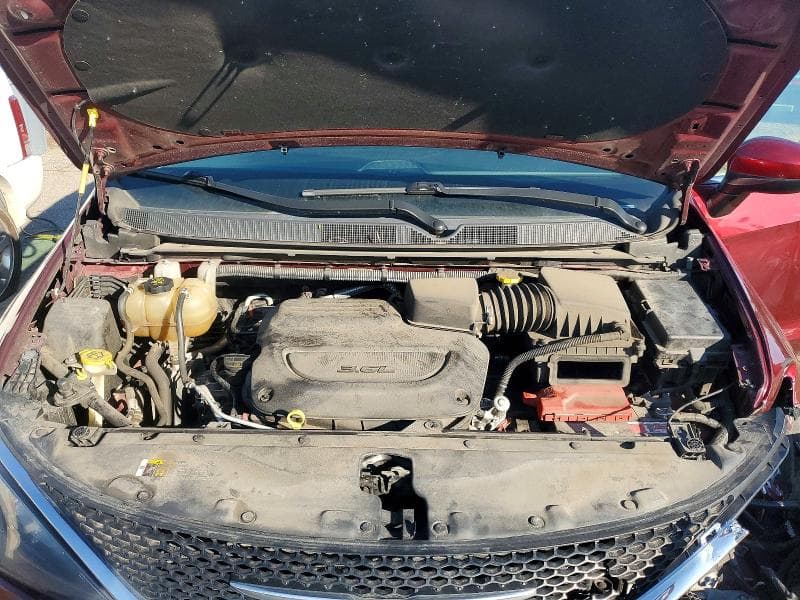2021 CHRYSLER VOYAGER LXI 12