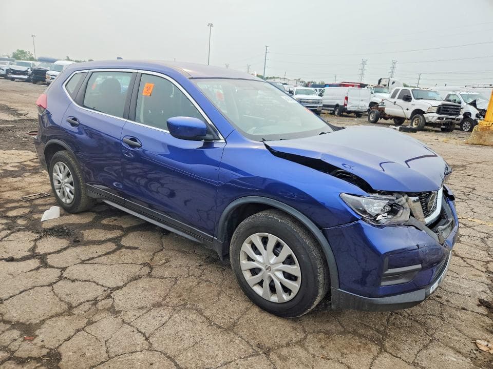 2018 NISSAN ROGUE S 4