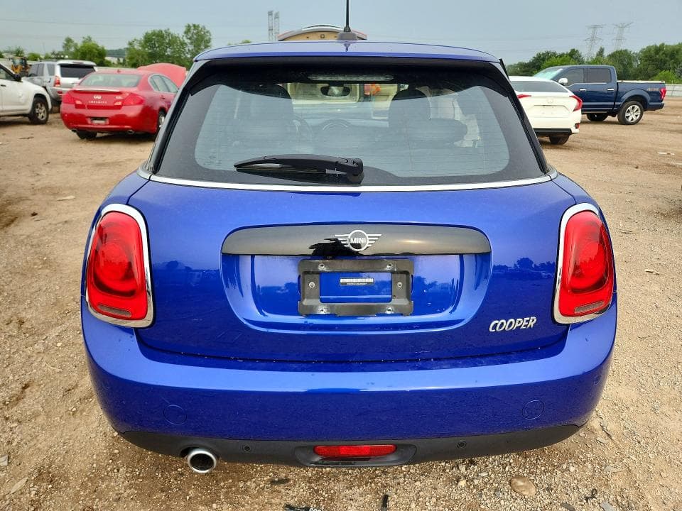 2021 MINI COOPER 6