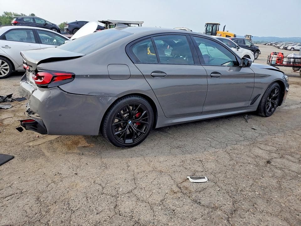 2021 BMW 540 XI 3