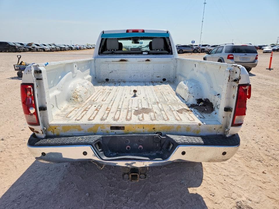 2018 RAM 2500 ST 6