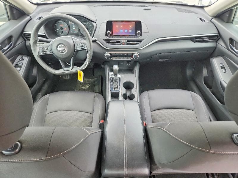 2024 NISSAN ALTIMA S 8