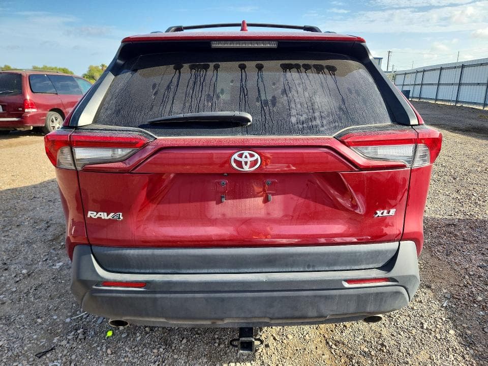 2024 TOYOTA RAV4 XLE PREMIUM 6