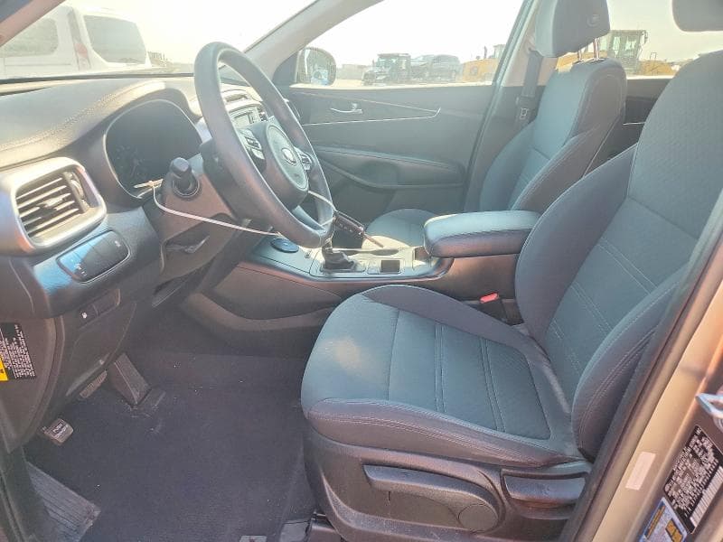 2017 KIA SORENTO LX V6 7