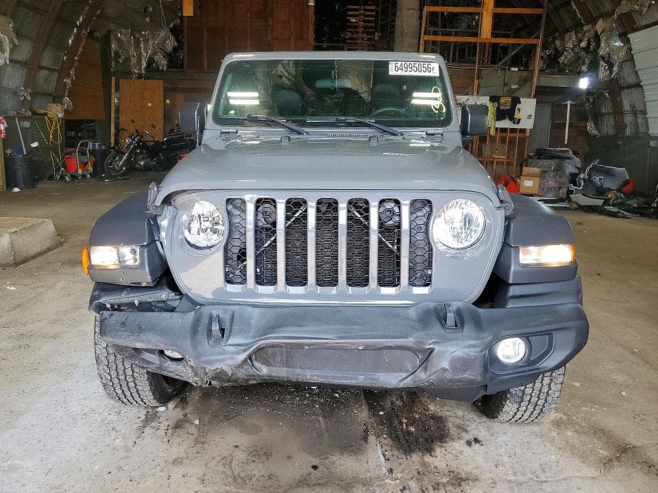 2021 JEEP GLADIATOR SPORT 5