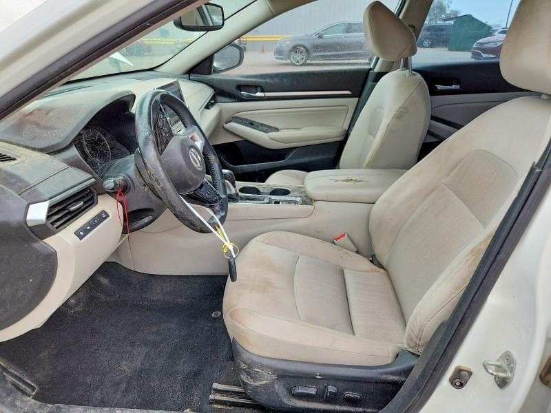 2019 NISSAN ALTIMA SV 7