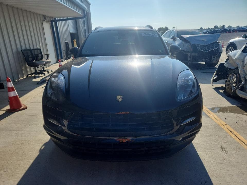 2021 PORSCHE MACAN 5