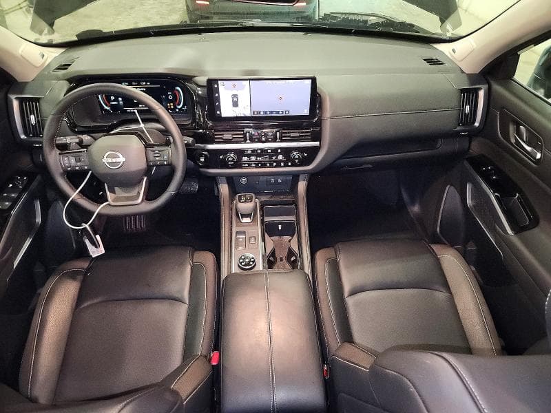 2026 NISSAN PATHFINDER SL 8