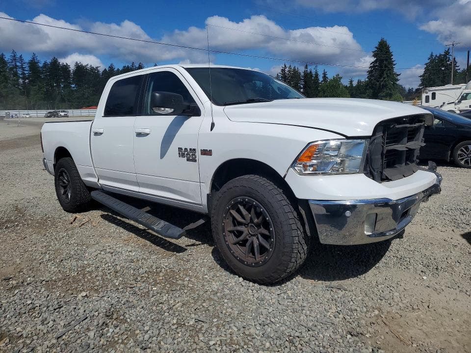 2019 RAM 1500 CLASSIC SLT 4