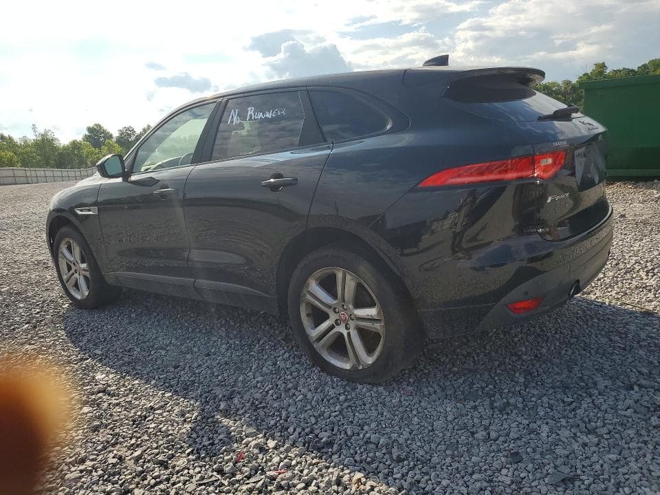 2017 JAGUAR F-PACE R - SPORT 2