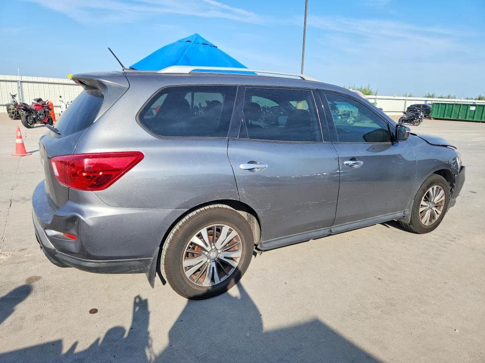 2018 NISSAN PATHFINDER S 3