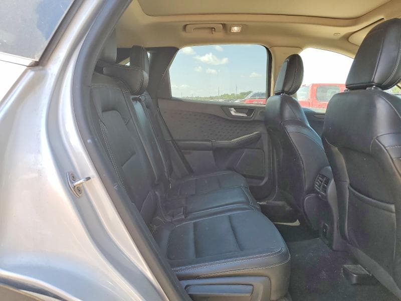 2020 FORD ESCAPE TITANIUM 11