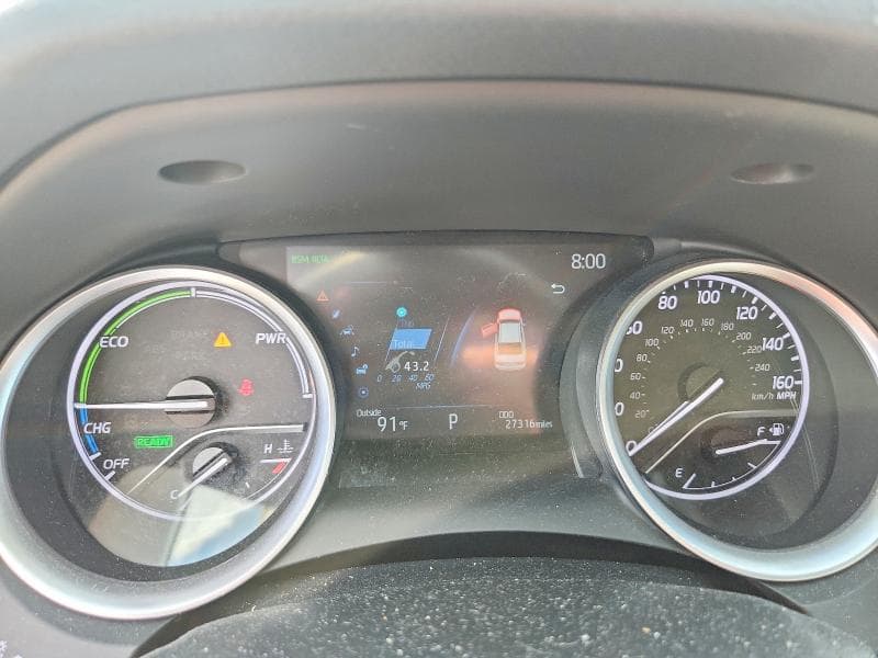 2023 TOYOTA CAMRY XLE 9