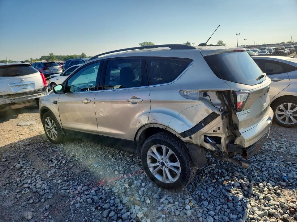 2017 FORD ESCAPE SE 2