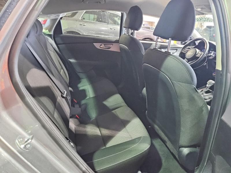 2024 KIA FORTE LXS 10