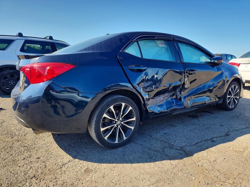 2019 TOYOTA COROLLA XSE 3