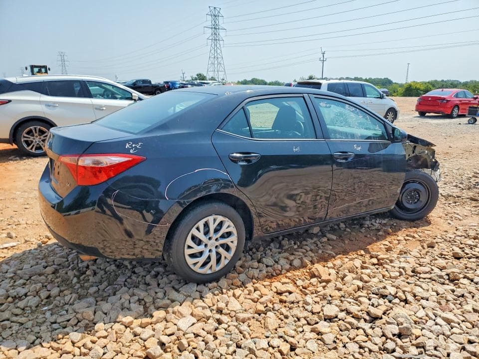 2019 TOYOTA COROLLA LE 3