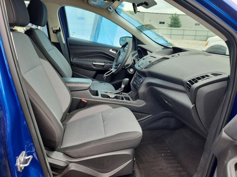 2017 FORD ESCAPE SE 7