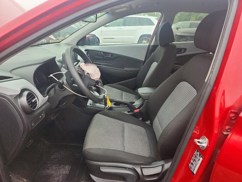 2020 HYUNDAI KONA SE 7