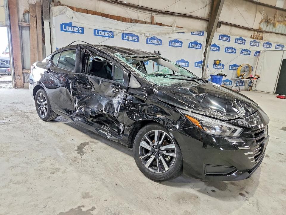 2025 NISSAN VERSA SV 4