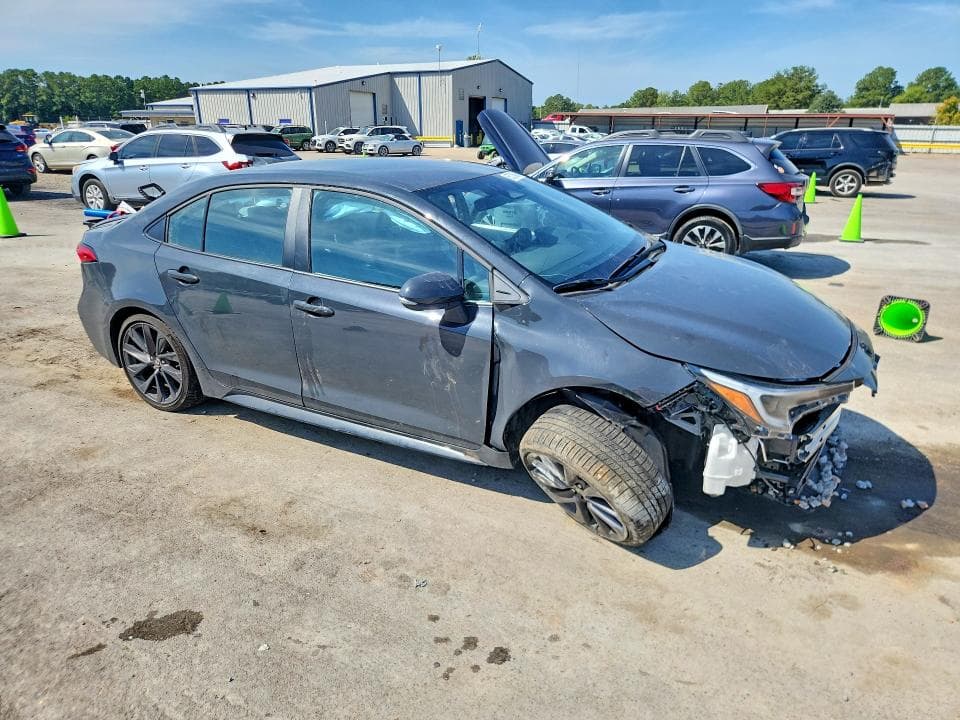 2026 TOYOTA COROLLA SE 4