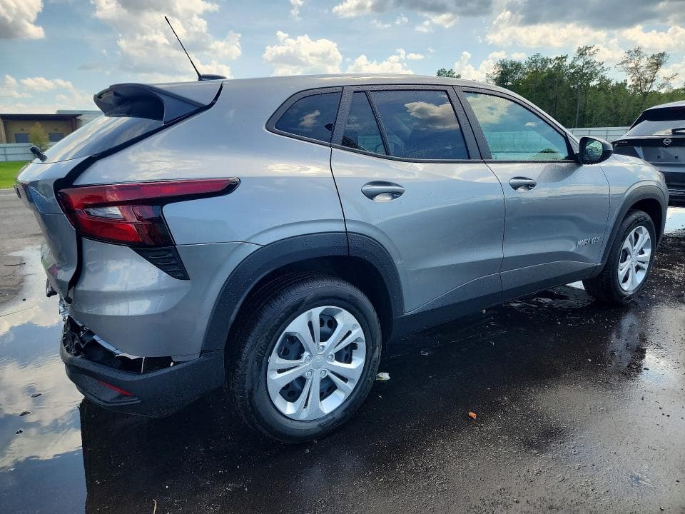 2026 CHEVROLET TRAX LS 3