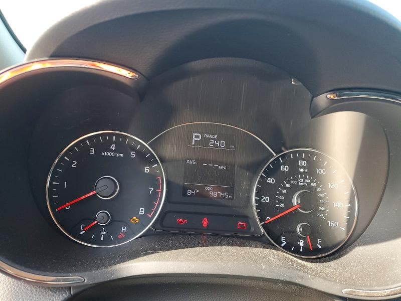 2018 KIA FORTE LX 9