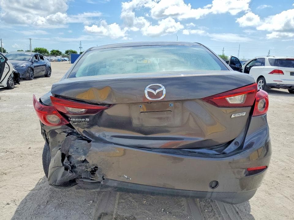 2017 MAZDA 3 SPORT 6