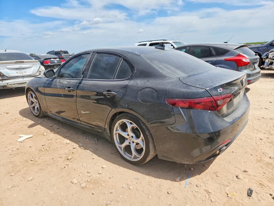 2018 ALFA ROMEO GIULIA TI 2