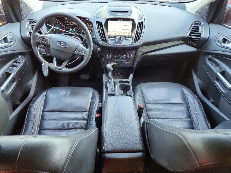 2017 FORD ESCAPE TITANIUM 8