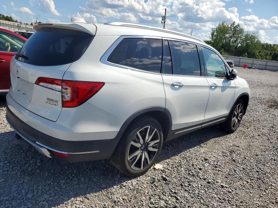 2022 HONDA PILOT TOURING 3