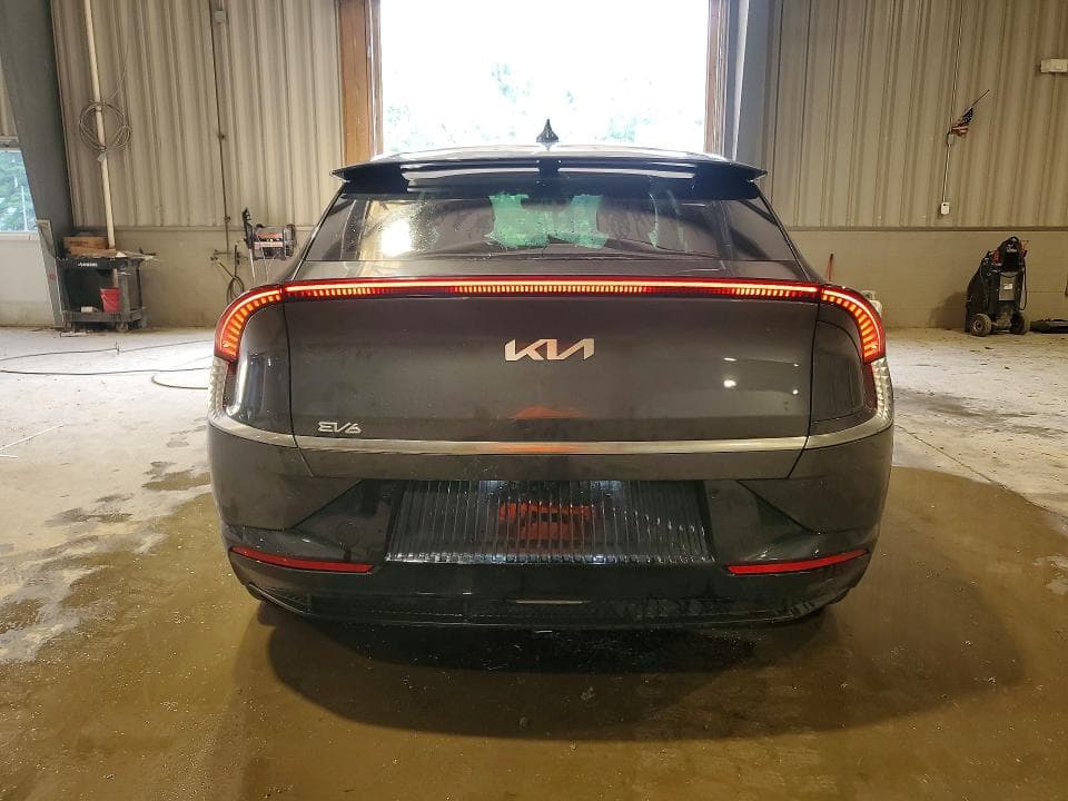 2023 KIA EV6 WIND 6