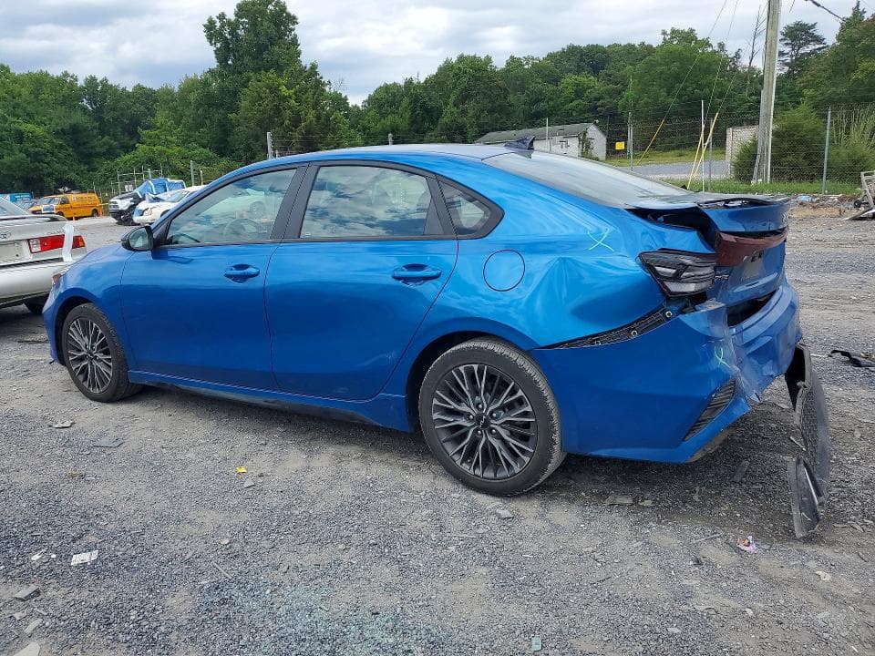 2023 KIA FORTE GT LINE 2