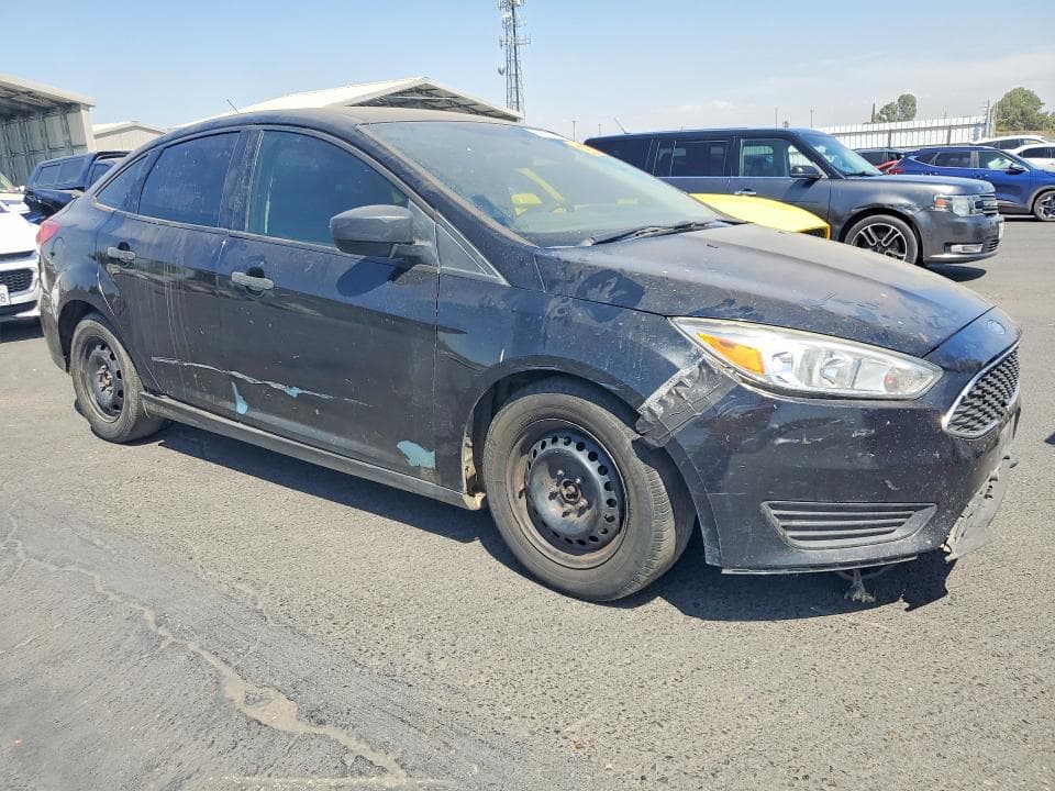 2018 FORD FOCUS S 4