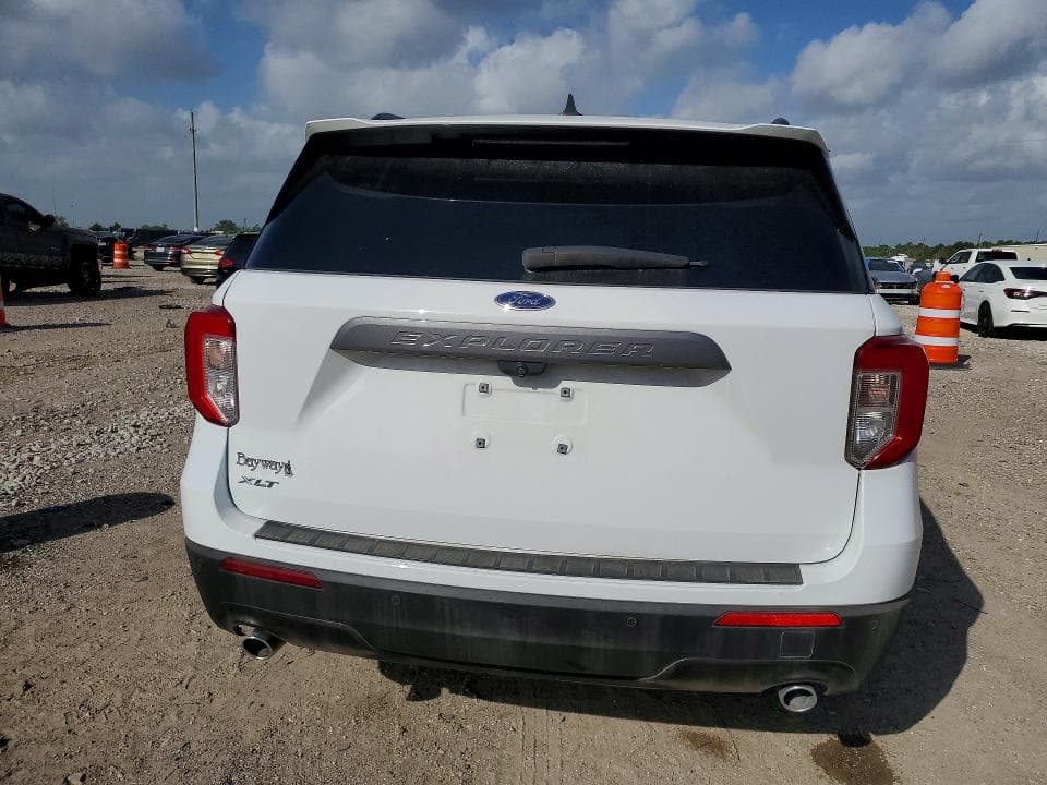 2021 FORD EXPLORER XLT 6