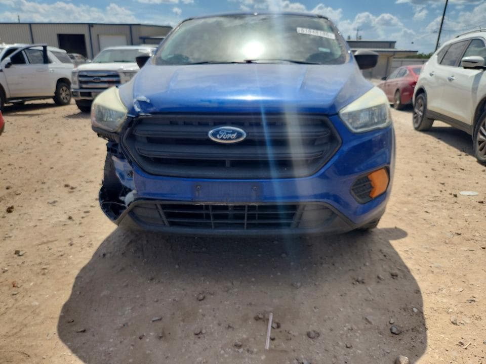2017 FORD ESCAPE S 5