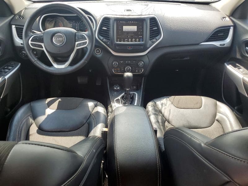 2018 JEEP CHEROKEE LATITUDE PLUS 8