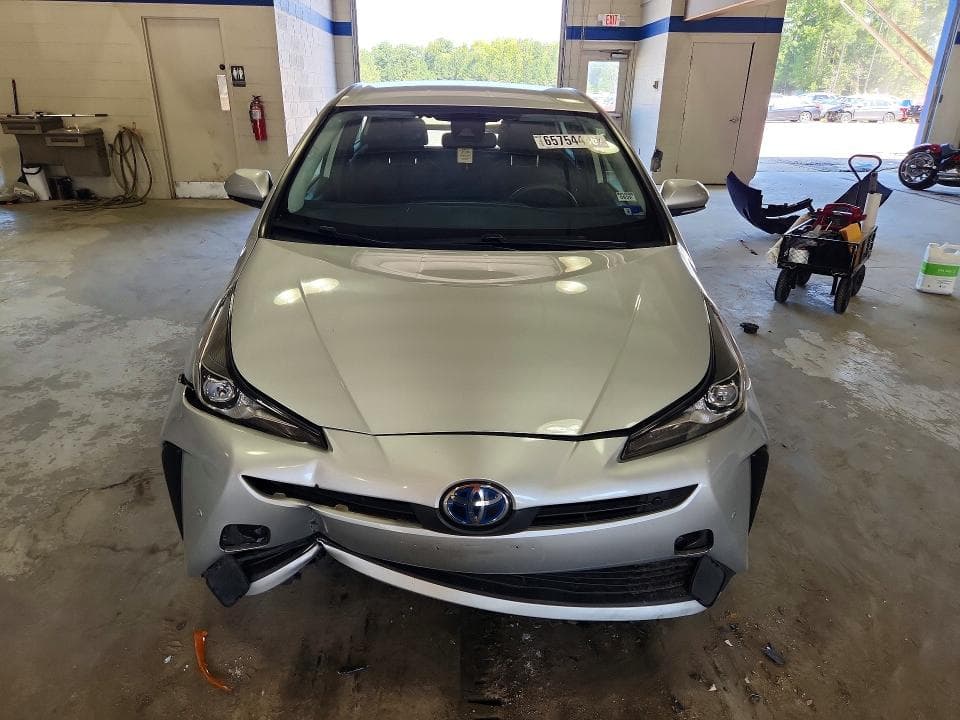 2021 TOYOTA PRIUS LE 5