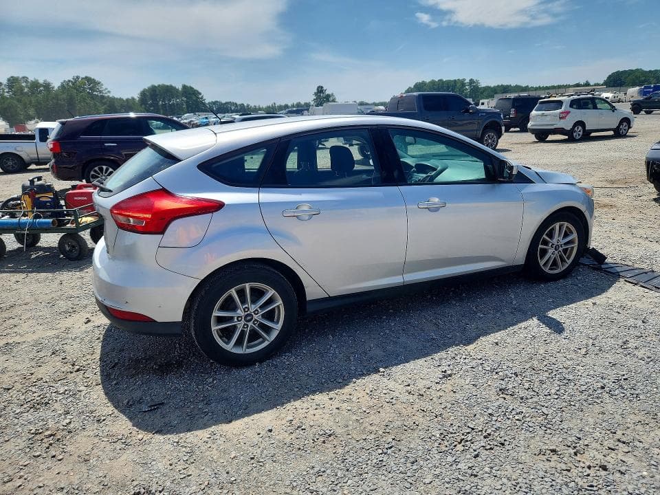 2018 FORD FOCUS SE 3