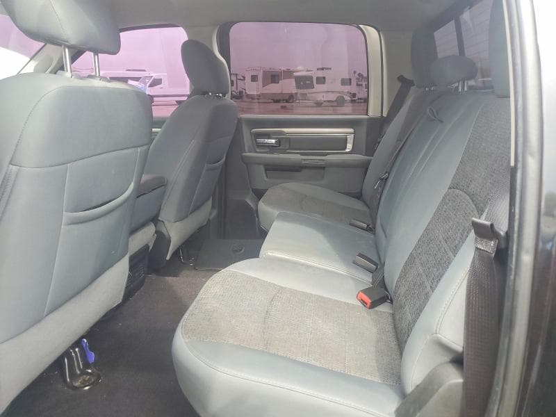 2018 RAM 1500 SLT 10