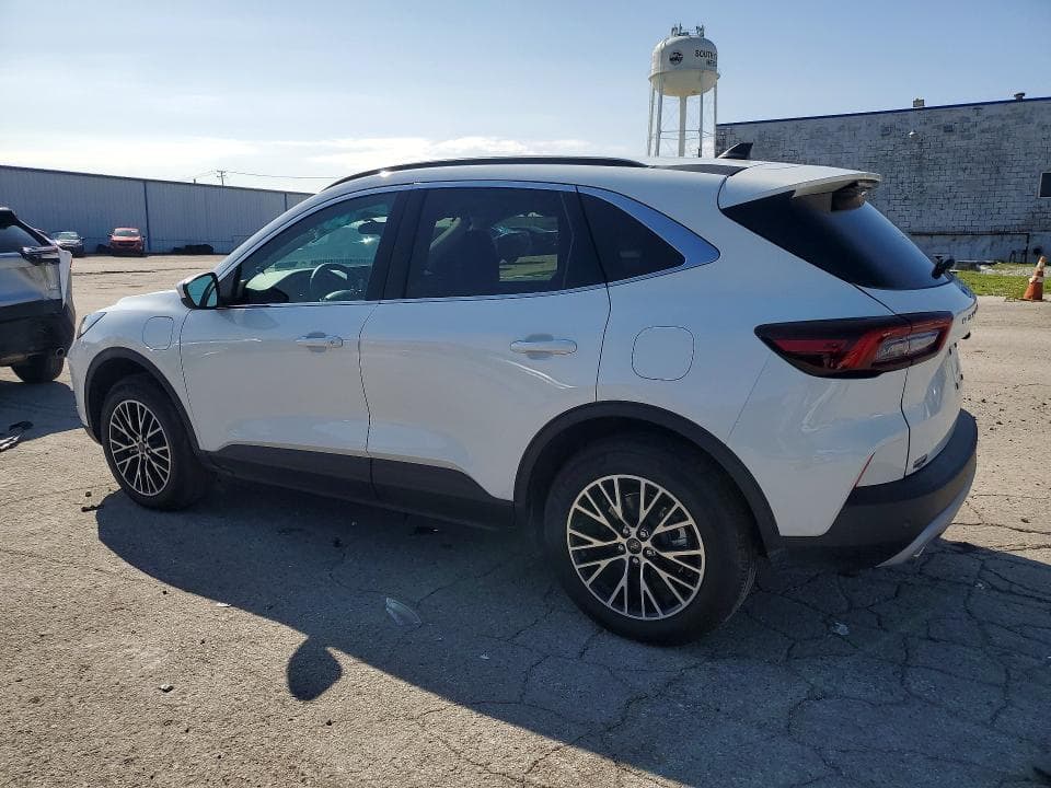 2026 FORD ESCAPE 2