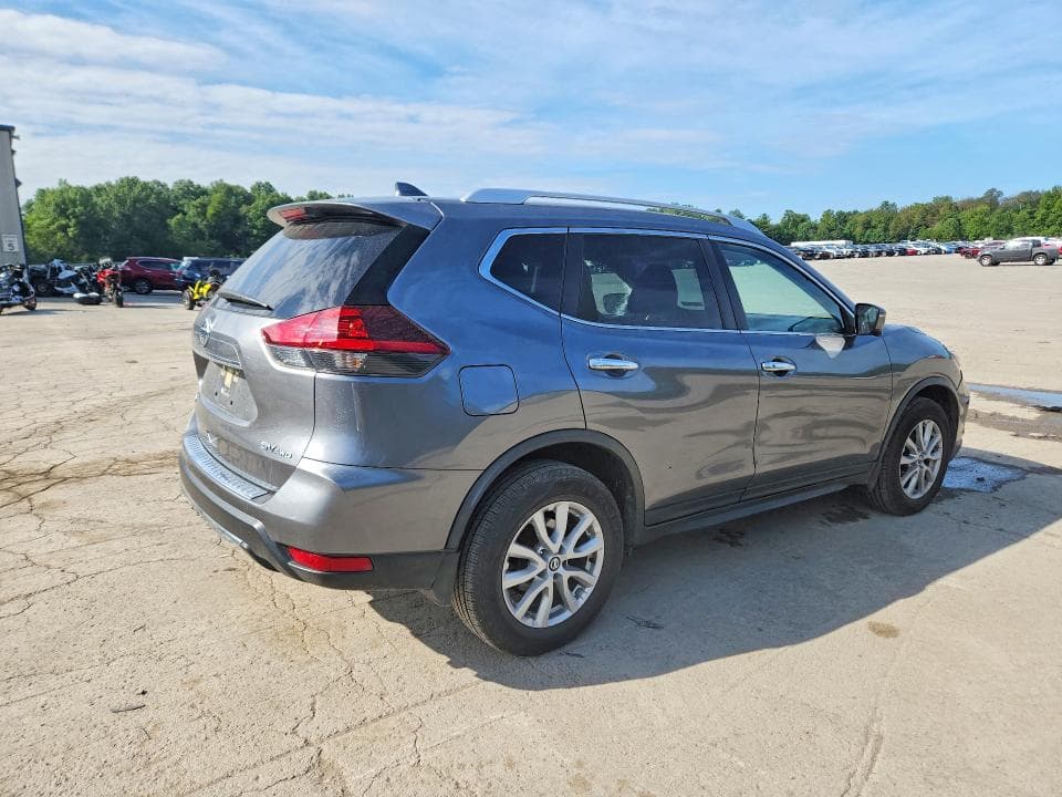 2018 NISSAN ROGUE SV 3