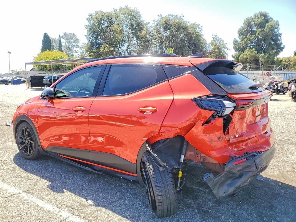 2027 CHEVROLET BOLT RS 2
