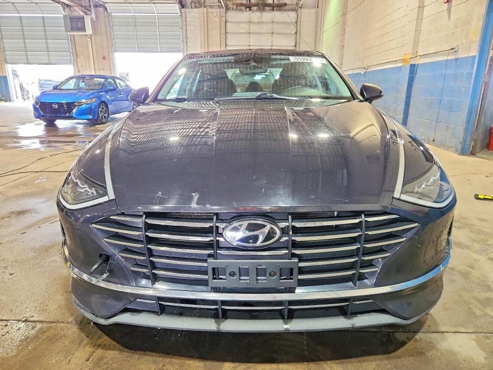 2023 HYUNDAI SONATA SE 5