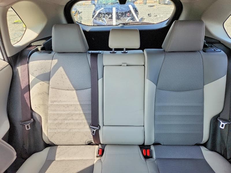 2019 TOYOTA RAV4 LIMITED 10